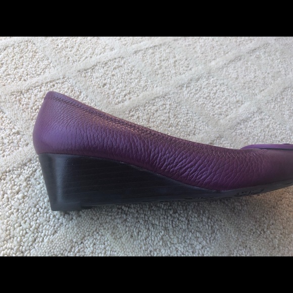 Tory Burch Sally Wedges - Picture 6 of 6